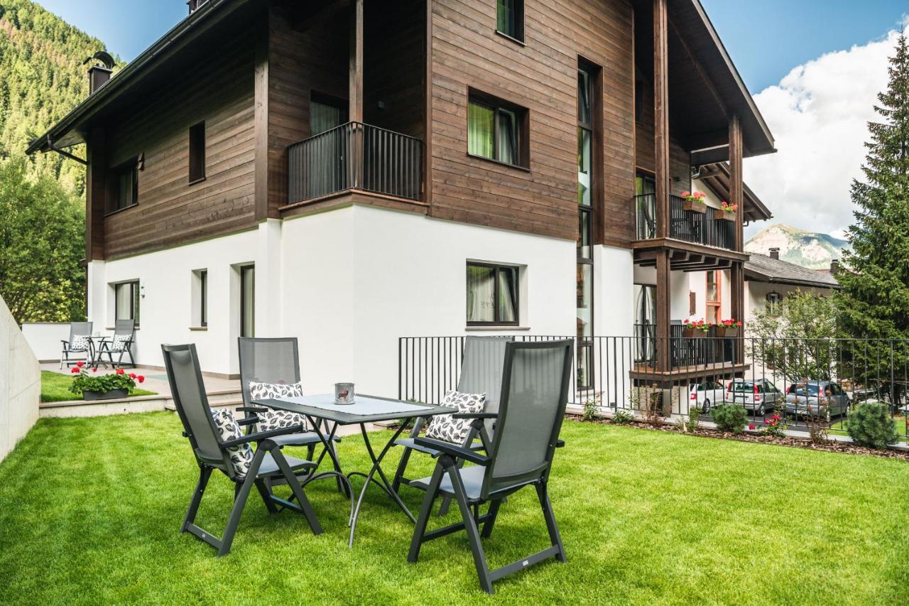 Chalet Miriam เซลวาดีวัลการ์เดนา ภายนอก รูปภาพ