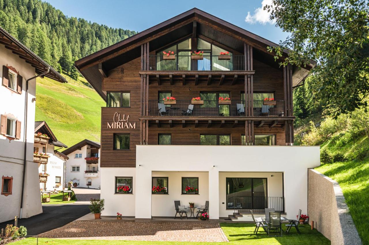 Chalet Miriam เซลวาดีวัลการ์เดนา ภายนอก รูปภาพ