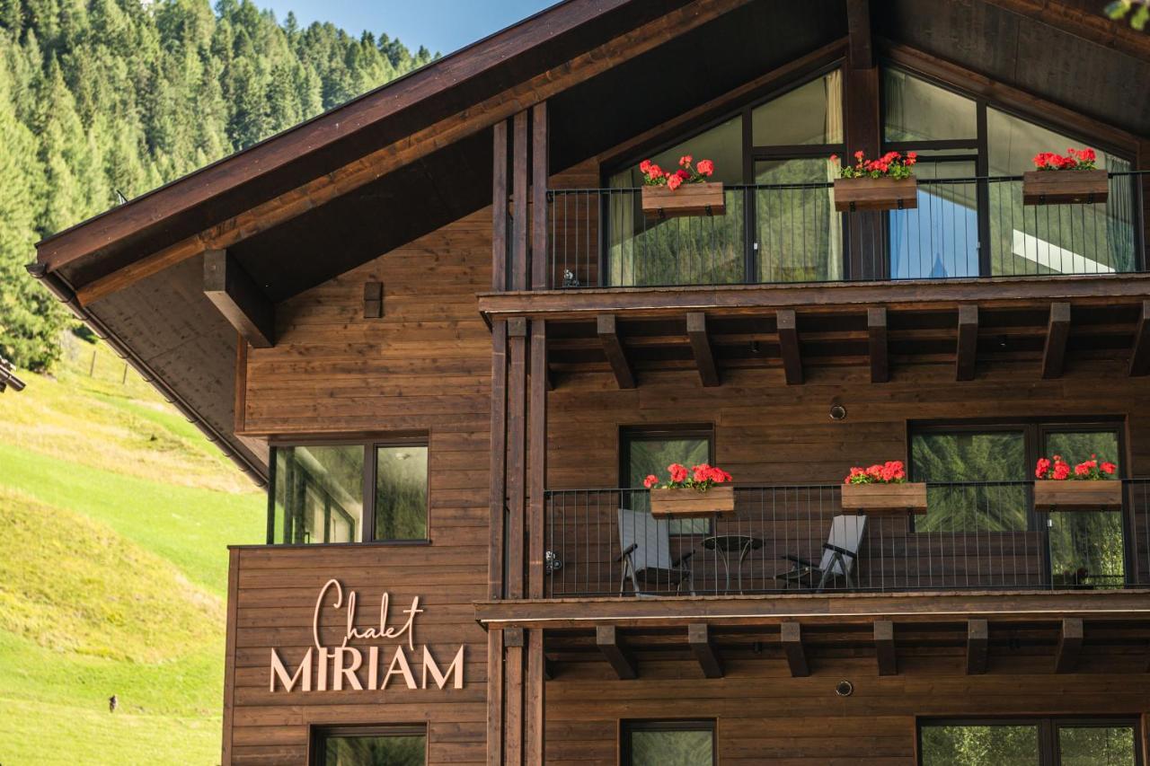 Chalet Miriam เซลวาดีวัลการ์เดนา ภายนอก รูปภาพ