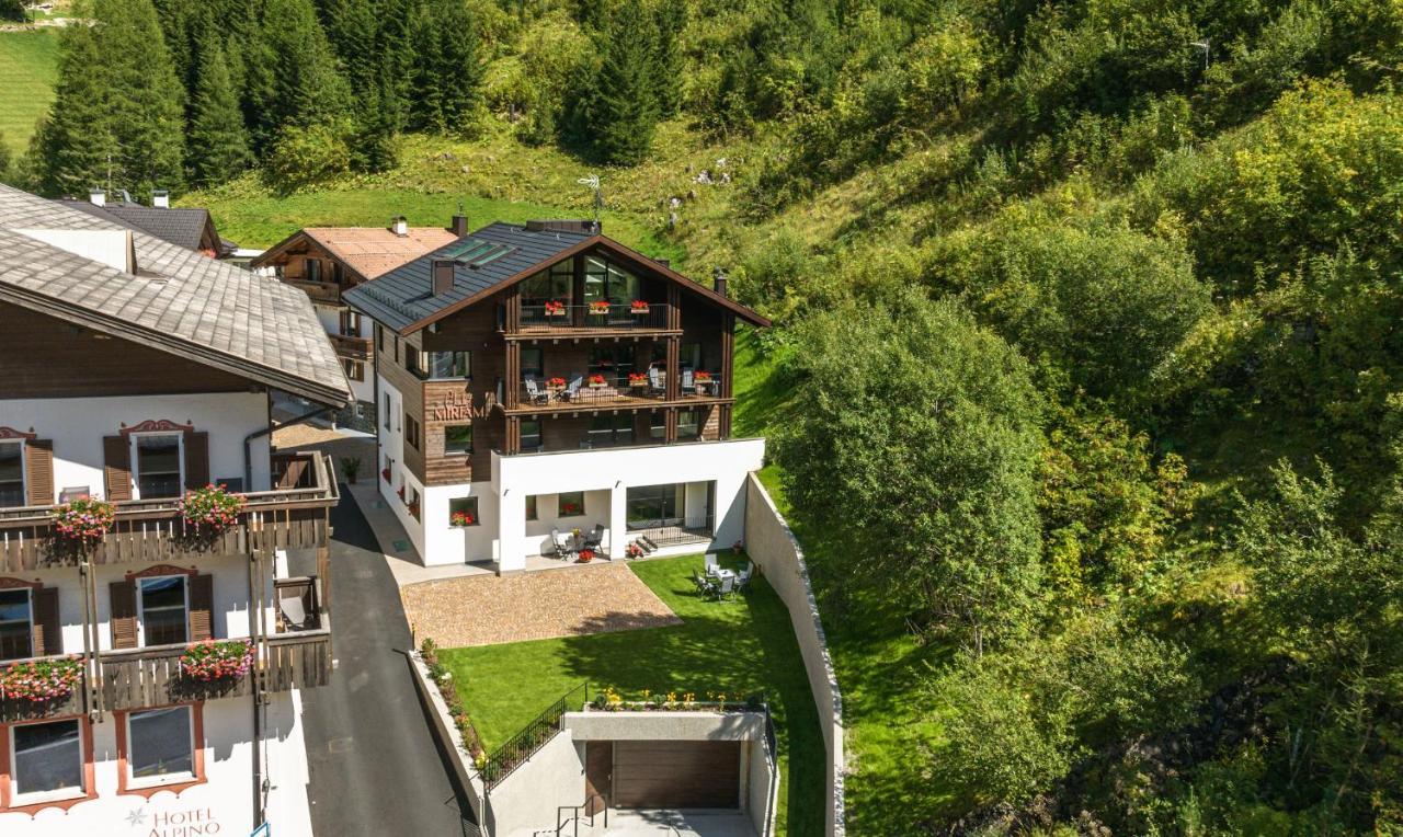 Chalet Miriam เซลวาดีวัลการ์เดนา ภายนอก รูปภาพ